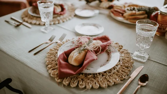 couple-places-bulk-food-order-from-swiggy-for-their-engagement-ceremony-internet-is-loving-the-idea